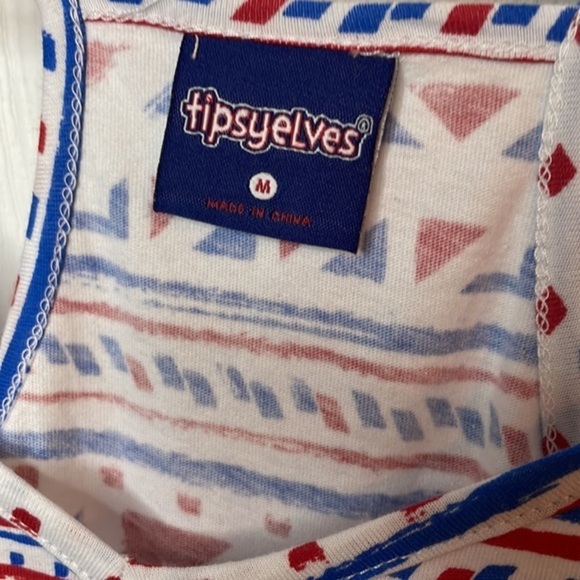 NWT Tipsy Elves Patterned Tank Top Size Medium - Picture 4 of 10